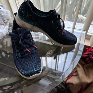 Sketchers with memory foam